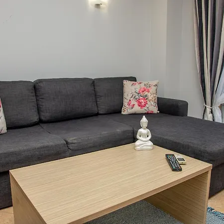 Sunny In A Complex With A Pool And Gym By Flаt Manаger Appartement