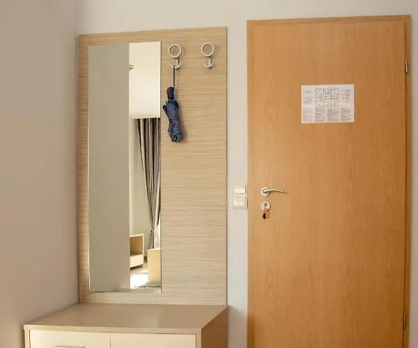 Sunny In A Complex With A Pool And Gym By Flаt Manаger Slantchev Briag