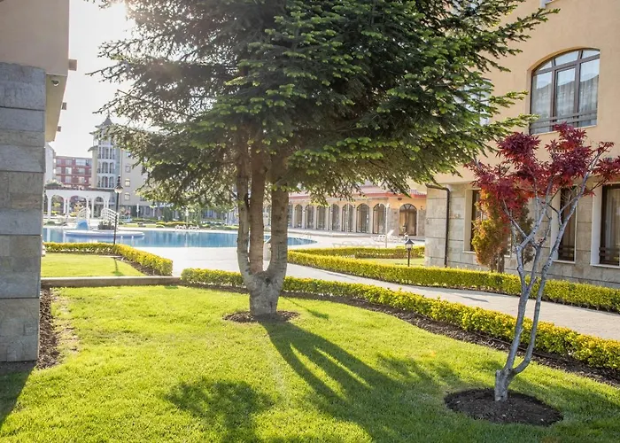 Апартаменты Sunny In A Complex With A Pool&gym By Flаt Manаger